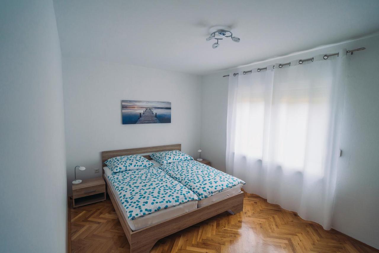 Apartmani Josip Podstrana Kültér fotó